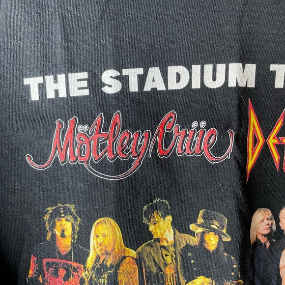 The Stadium Tour 2022 Tee Shirt Black 3XL New With Tags - Picture 4 of 9